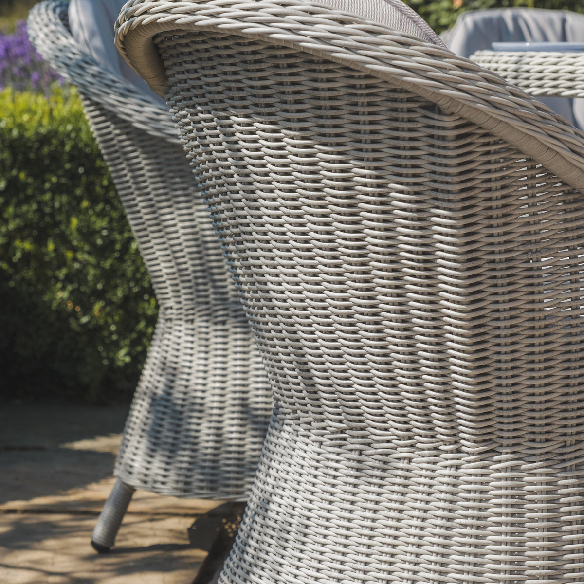 Extreme Heritage 4 Seat Round Rattan Dining Set